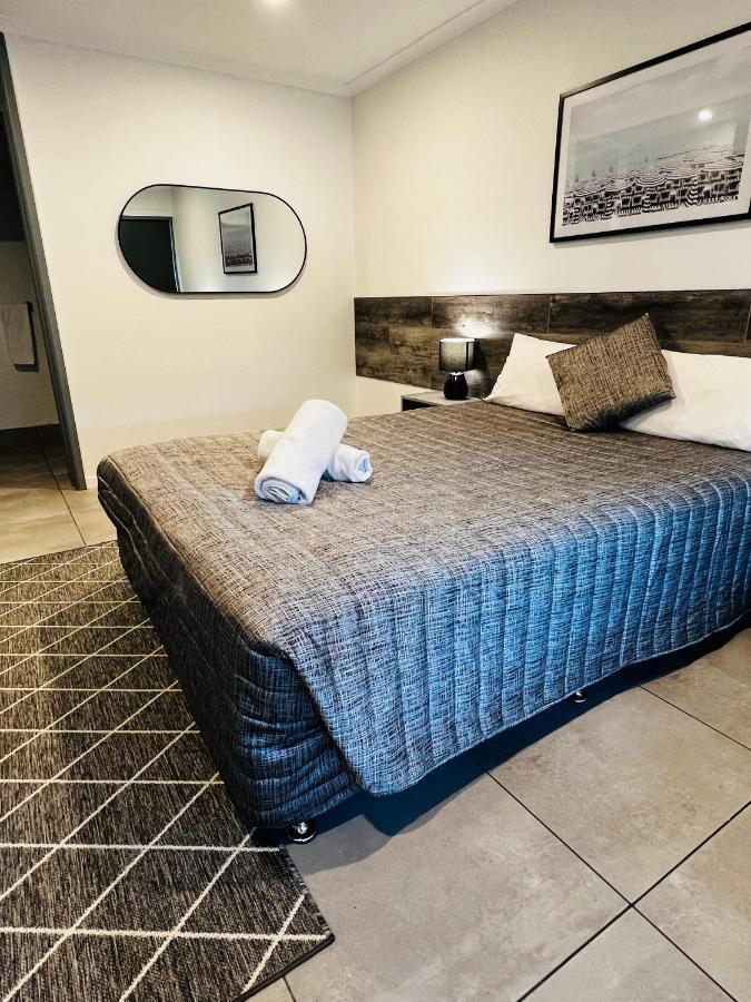 Y Motels ギンピー エクステリア 写真