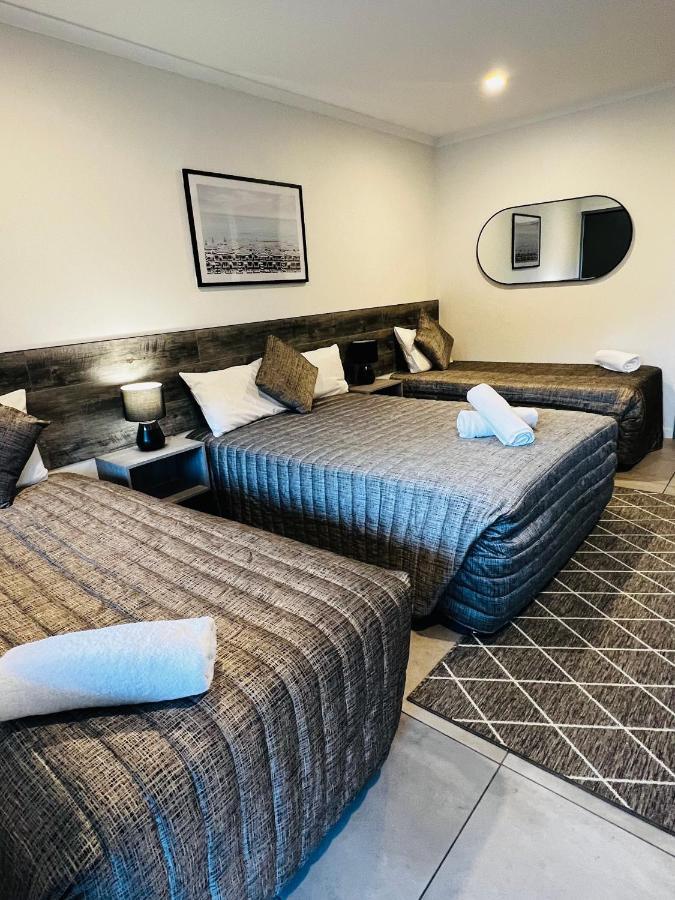 Y Motels ギンピー エクステリア 写真